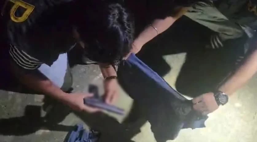 গণ-অভ্যুত্থানে থানা থেকে লুট হওয়া পিস্তল উদ্ধার