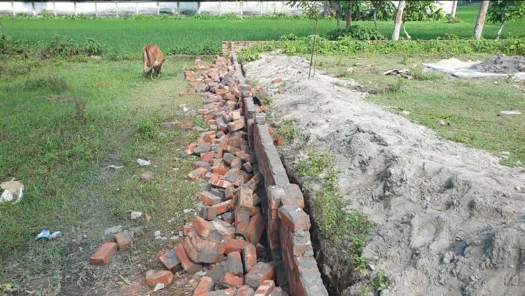 ঠাকূরগাঁওয়ে রুহিয়ায় পাট কর্মকর্তার বাড়ীতে হামলা-ভাঙচুরের অভিযোগ
