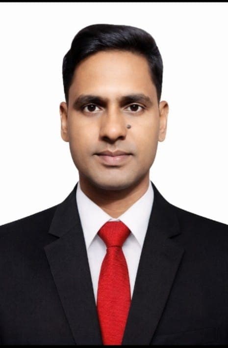 সাংবাদিককে পথরোধ করে আটকে ভয়ভীতি-নির্যাতনের অভিযোগ, চাঁদা না পেয়ে প্রাণনাশের হুমকি