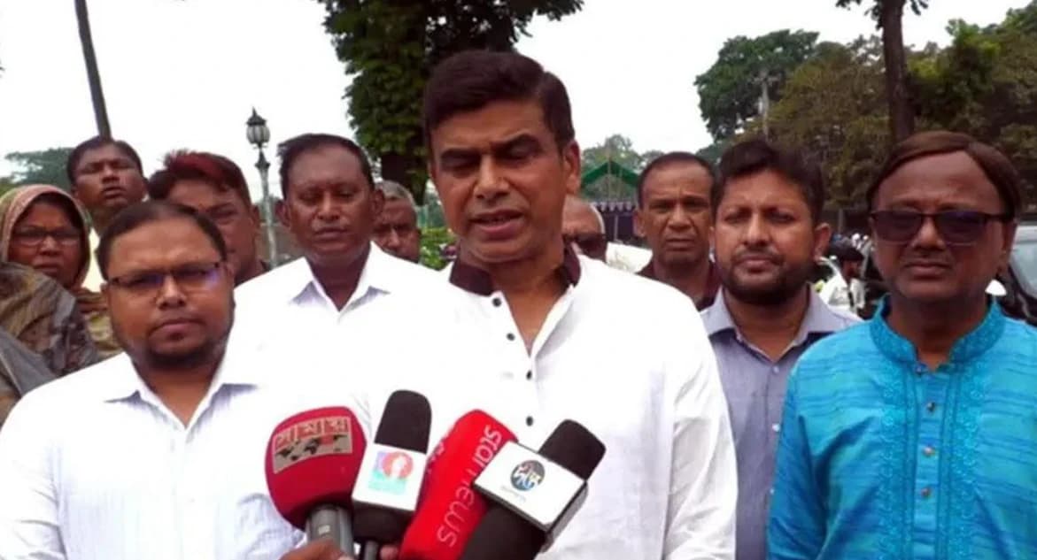 মাজার ধ্বংস করলে আর ঘরে বসে থাকব না, কঠোর হুঁশিয়ারি পানিসম্পদ প্রতিমন্ত্রীর