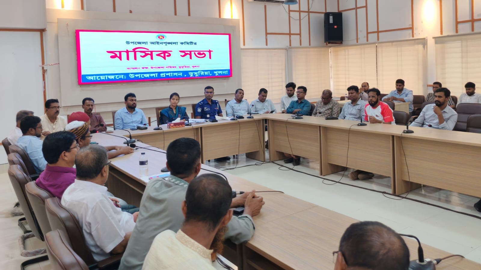 মাদক ও ইভটিজিংয়ে আর কোনো ছাড় নয়, ডুমুরিয়াকে নিরাপদ করতে কঠোর হুঁশিয়ারি ইউএনও-র