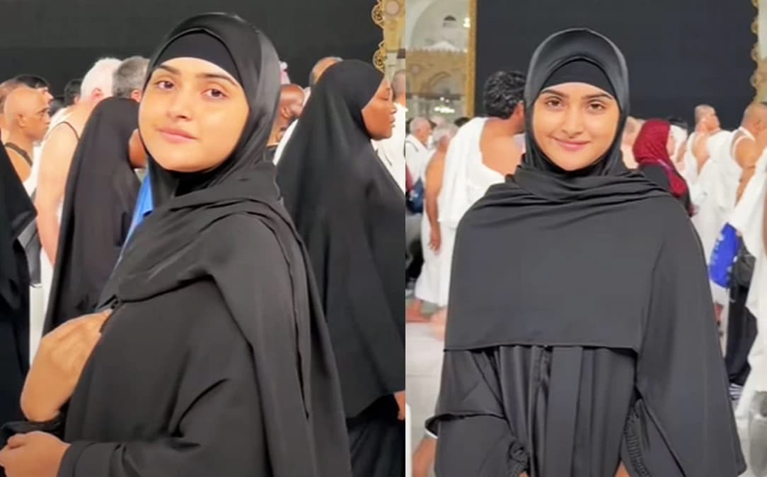 কালো বোরকায় কাবার সামনে কেয়া পায়েল, ওমরাহ পালন করে বললেন আলহামদুলিল্লাহ