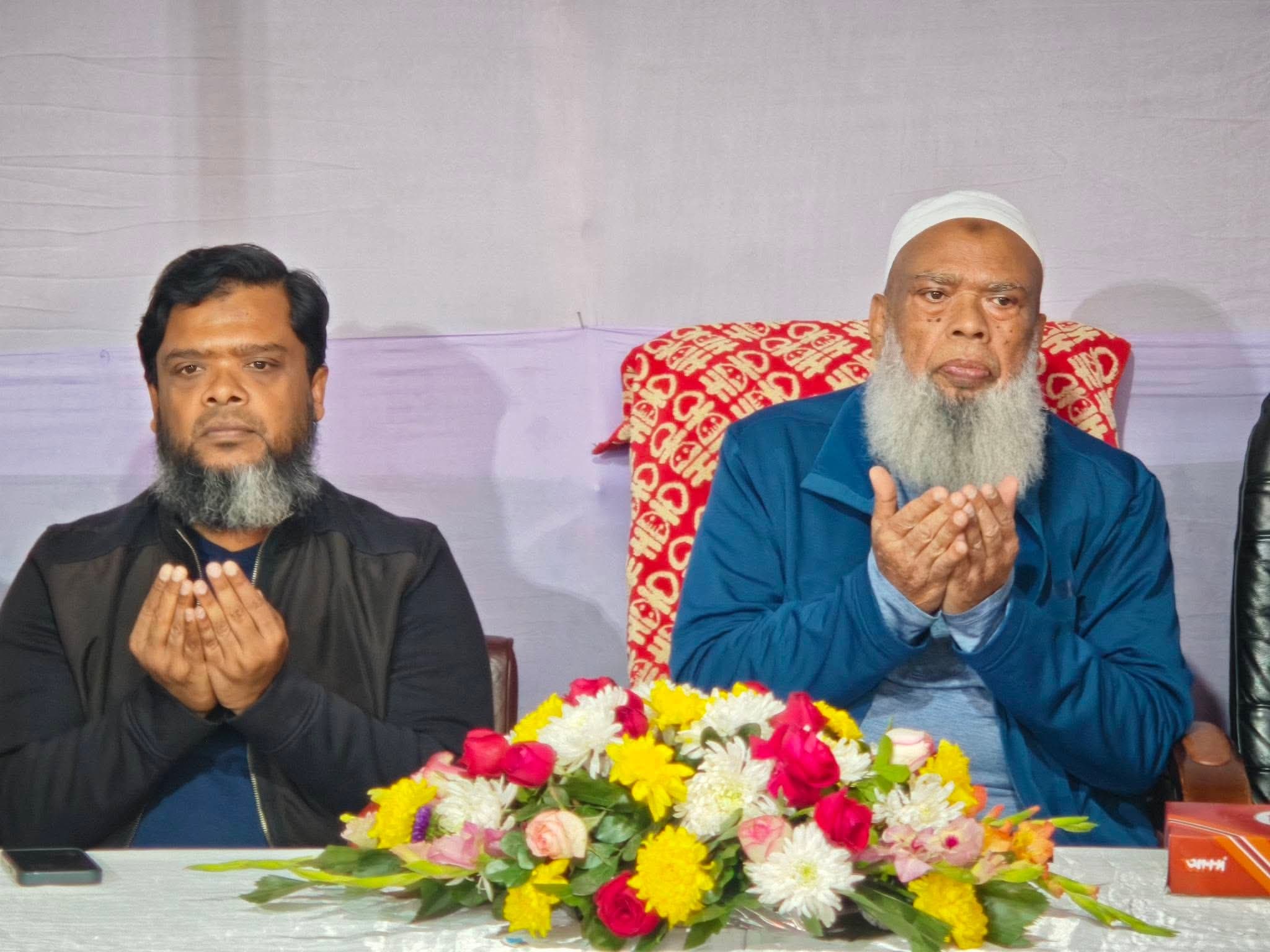 চিরবিদায় নিলেন সিংহপুরুষ সালাহউদ্দিন আহমেদ, শোকে ভাসছে রাজনৈতিক অঙ্গন